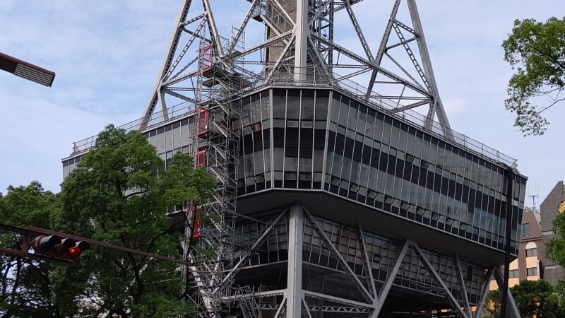 高級ホテルも・・・テレビ塔再整備