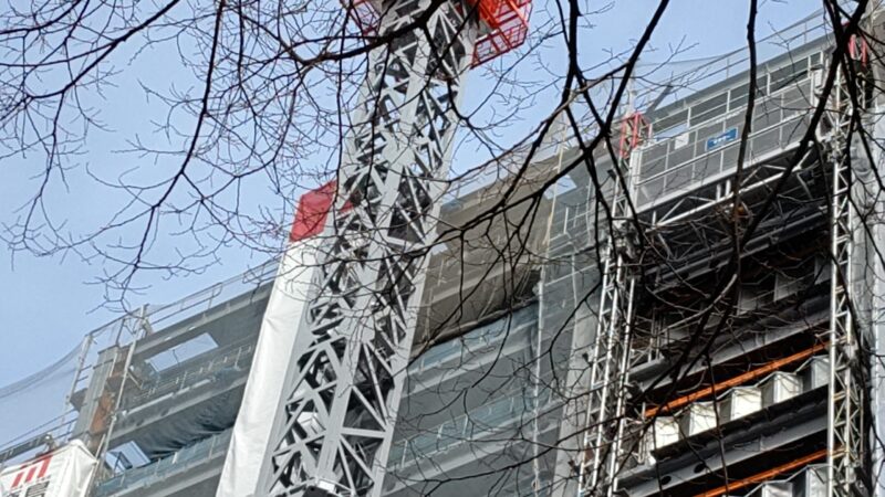 躯体は間もなく最上階 ホテルフォルツァ建設状況 2020年3月