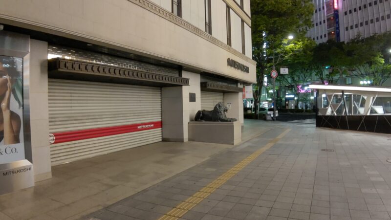 緊急事態宣言解除も・・夜の街に人は戻らず
