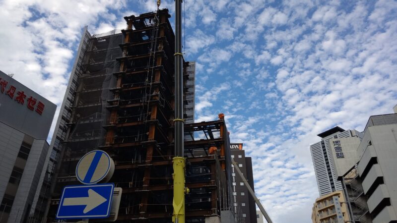 一部で躯体が一気に最上階に 「アパホテル名古屋駅前」建設状況 2020年10月