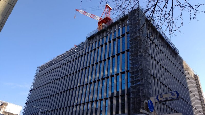 どっしりと重厚なビルに 「三菱UFJ銀行名古屋ビル」(【仮称】N3計画)建設状況2020年12月