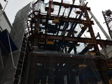 躯体が上昇・・・「トヨタカローラ愛知新本社ビル」建設工事 2021年7月