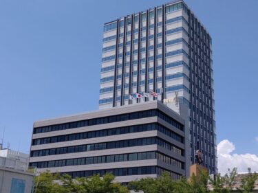 ガーデンふ頭に雄姿・・・新「名港ビルディング」完成へ・・・2021年8月