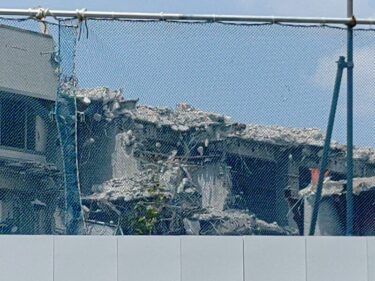 解体は順調・・・老舗ホテル「ナゴヤキャッスル」建替工事 2021年8月