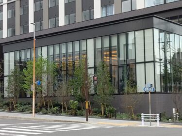 エントランスには植栽も・・・「コートヤード・バイ・マリオット名古屋」(読売栄開発プロジェクト)仕上げの段階へ 2021年9月