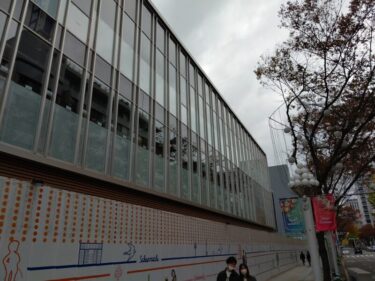 ついにベールを脱いだ・・・商業施設「(仮称)丸栄百貨店跡地再開発」建設状況2021年11月