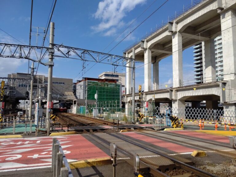 まるでa列車 知立駅 複層高架駅 着々と 21年12月 名古屋 栄日記 まるでa列車 知立駅 複層高架駅 着々と 21年12月 名古屋 栄日記