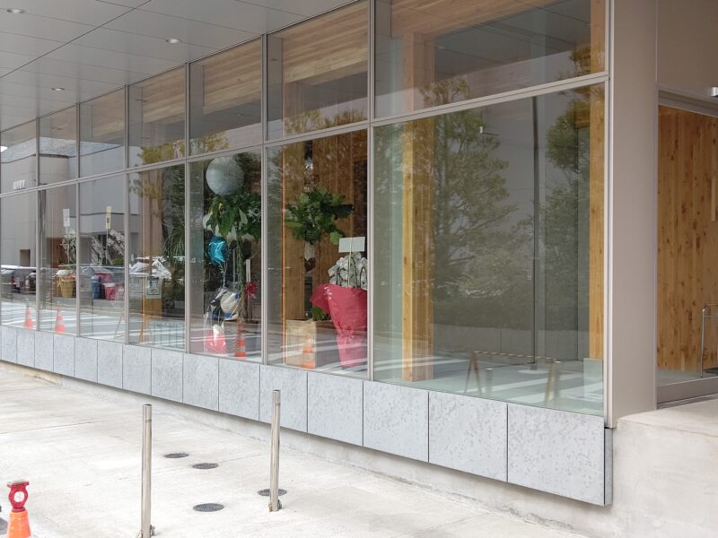 スタートアップの雄「スタメン」が本社移転・・・笹島高架下木造