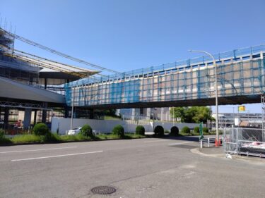 デッキの整備も着々と・・・「ポートメッセなごや(名古屋国際展示場)第1展示館 建設状況」 2022年5月