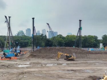 そこかしこに重機が・・・新「愛知県体育館」基礎工事が本格化 2022年9月