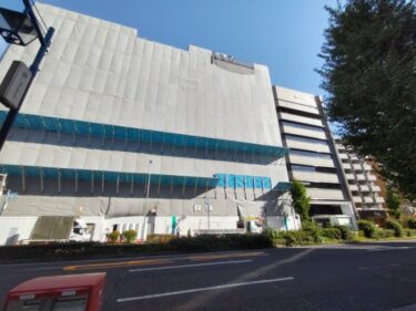 骨組み工事は完成・・・「メニコン本社西館」建設状況　2022年10月