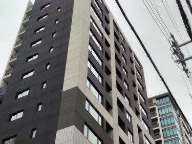 外観がお目見え・・・「ザ・パークハウス泉一丁目」(【仮称】名古屋市東区泉一丁目計画新築工事)2023年5月