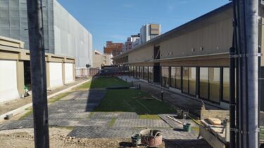 徐々にシルエットがくっきり・・・神宮駅前商業施設「あつたnagAya(ながや）」建設状況」2024年5月