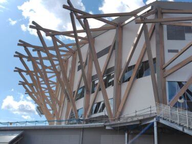 工事は仕上げ・・・「IGアリーナ(新愛知県体育館)」建設状況 2025年2月