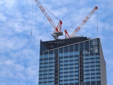 最上部に「CONRAD」のロゴも・・・「ザ・ランドマーク名古屋栄」(【仮称】錦三丁目25番街区計画) 2025年6月