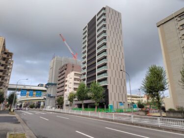 東片端周辺 3棟のサムティ開発の高層マンションの建設が着々と