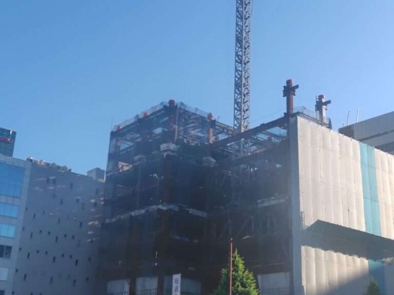 躯体がぐんぐん・・・旧東急ハンズANNEX店跡地「【仮称】錦三丁目5番